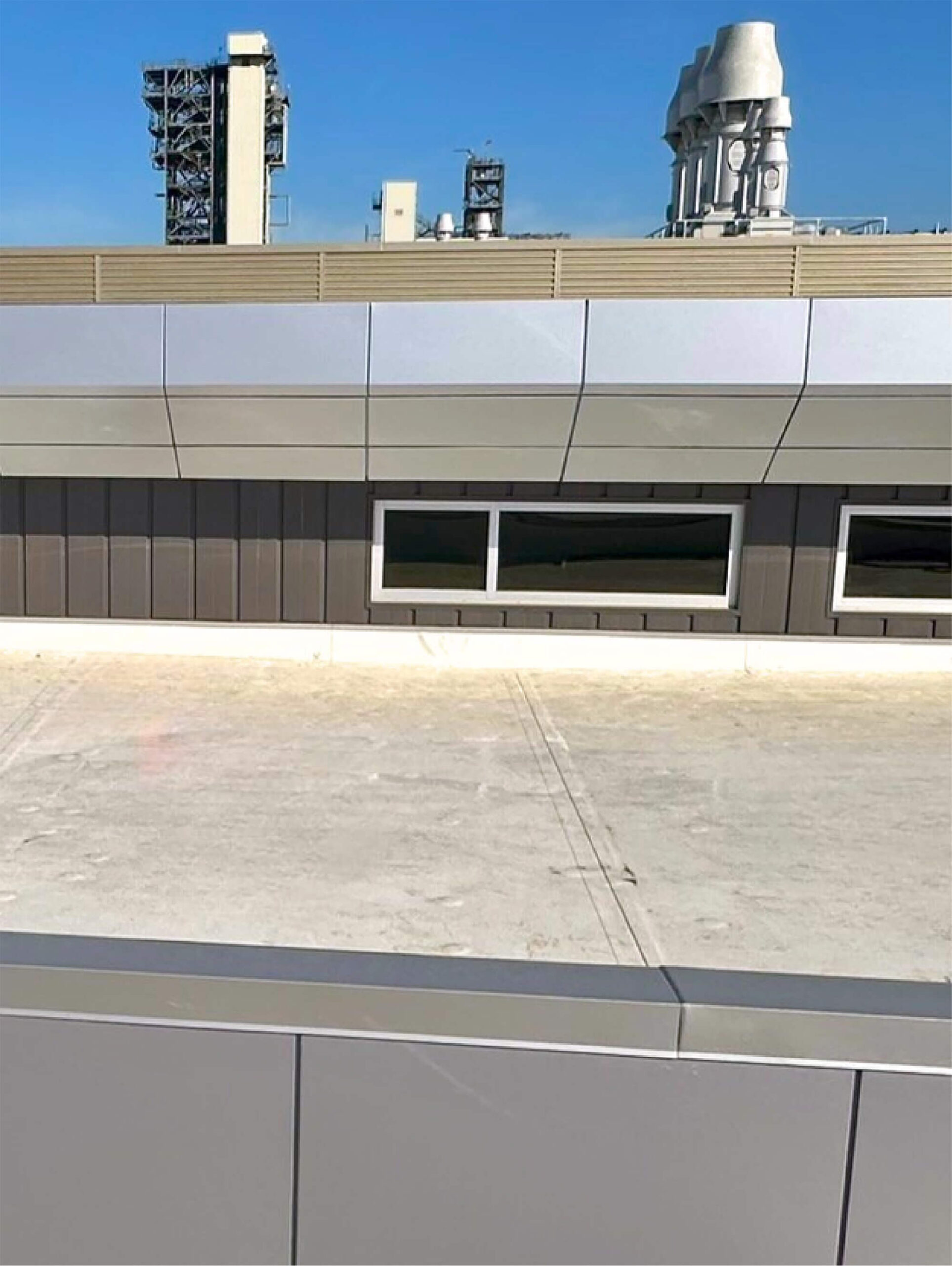 single-ply-roofing-full-bac-image